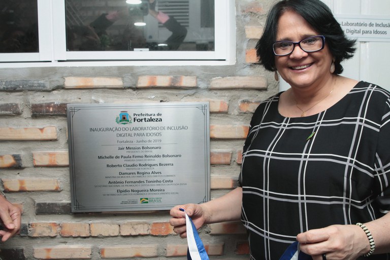 Ministério inaugura primeira unidade do Programa Viver de Fortaleza