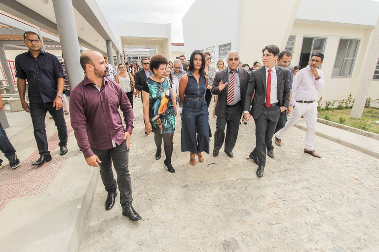Secretária Petrúcia participa da inauguração de unidade socioeducativa em Socorro/SE