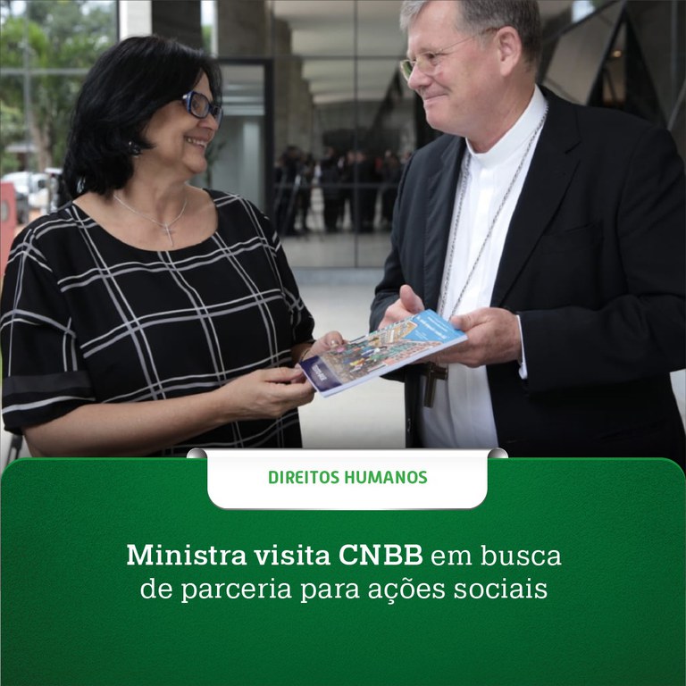 Ministra visita CNBB_site.jpg