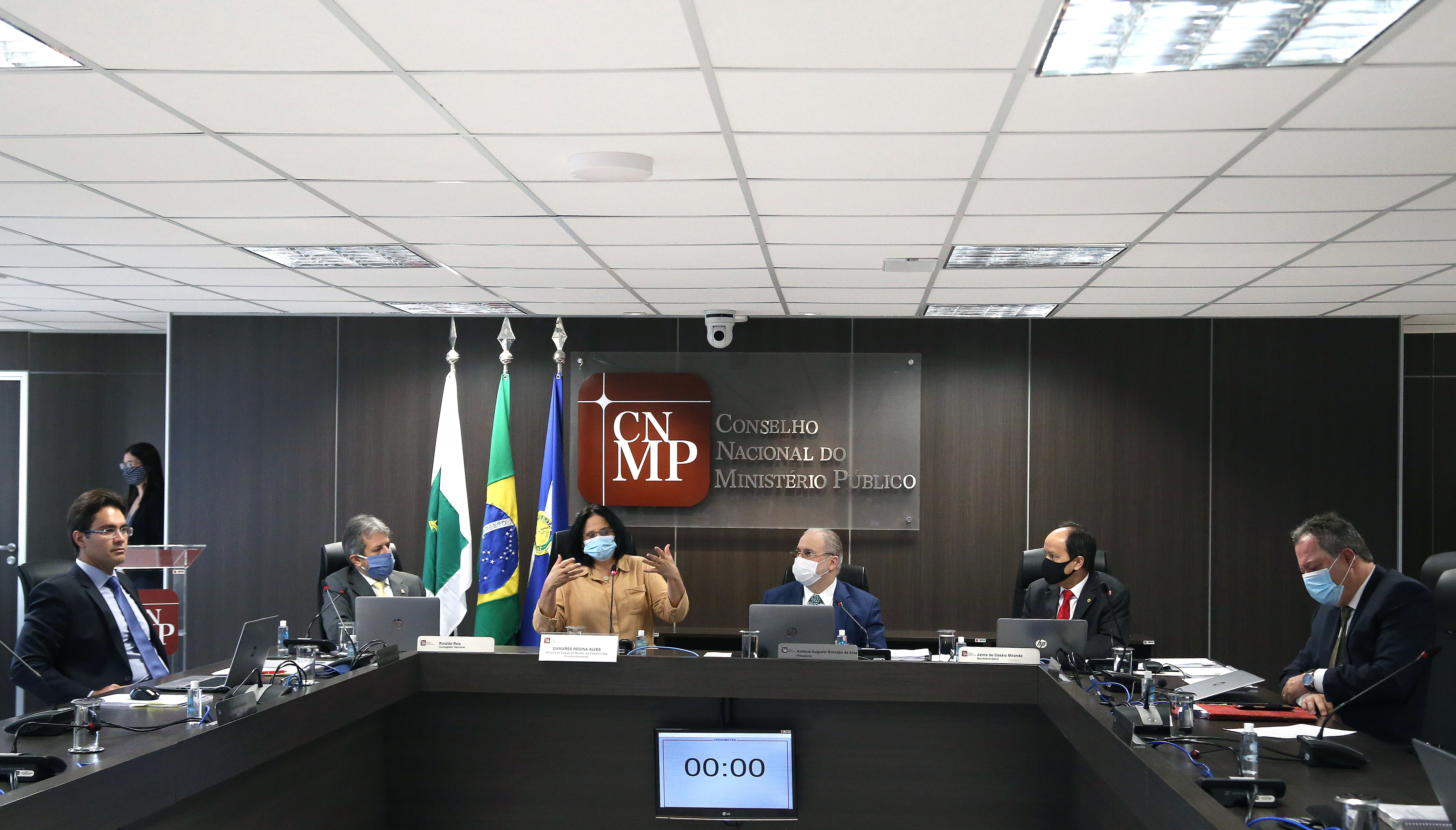 Acordo integra rede de proteção do Disque 100 e do Ligue 180 com o MP —  Ministério dos Direitos Humanos e da Cidadania