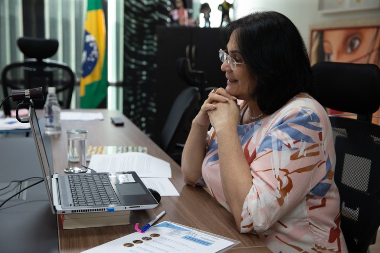 Governo Federal firma parceria por idosos de Brasília (DF)