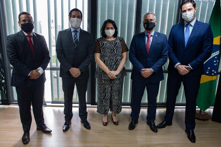 Nomeados três novos conselheiros para Comissão de Anistia