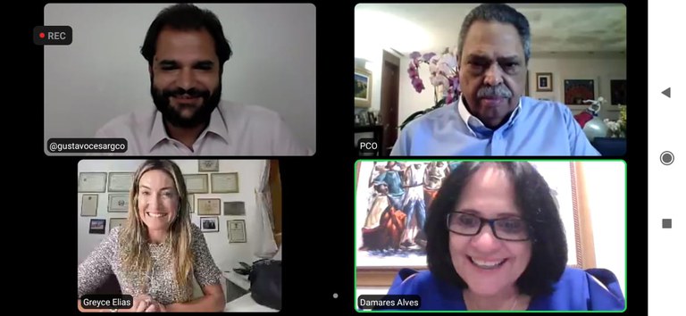 "Ainda existe resistência à liderança feminina", alerta ministra Damares