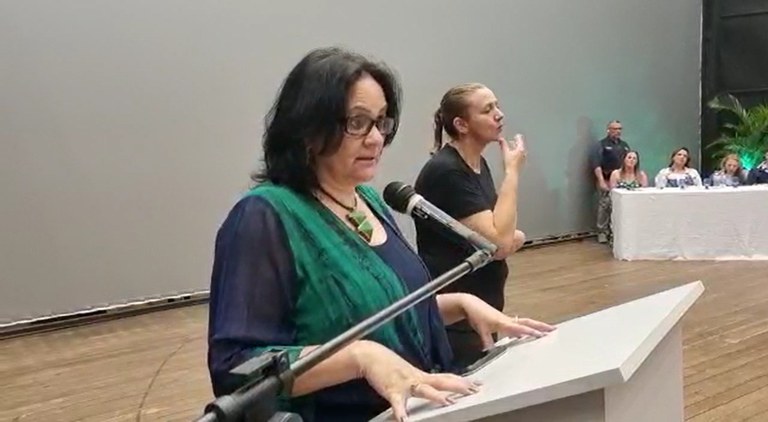 Em encontro com prefeitos gaúchos, ministra Damares propõe parcerias voltadas às famílias