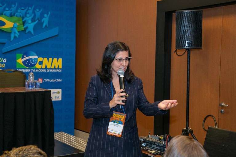 Governo Federal convida gestores municipais para formalizarem parcerias voltadas aos direitos humanos