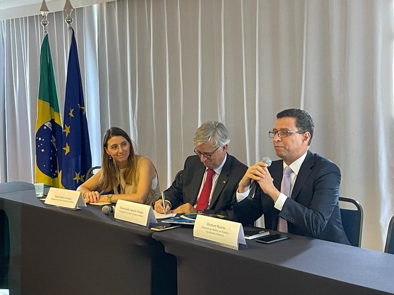 Brasil e União Europeia lançam ciclo de diálogos sobre empresas e direitos humanos
