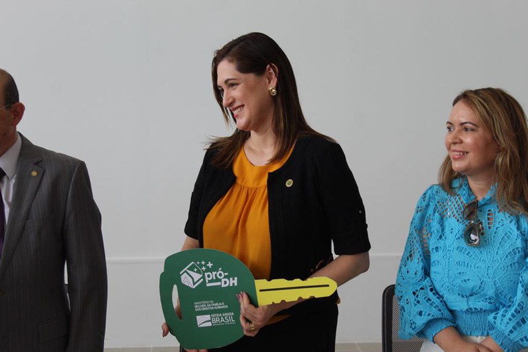 Em visita ao Ceará, MMFDH firma parcerias e celebra adesões a políticas públicas