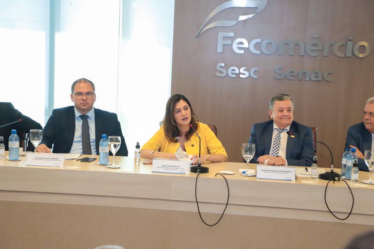 Ministra assina protocolo de intenções para garantir a inclusão de mulheres em situação de vulnerabilidade na Bahia