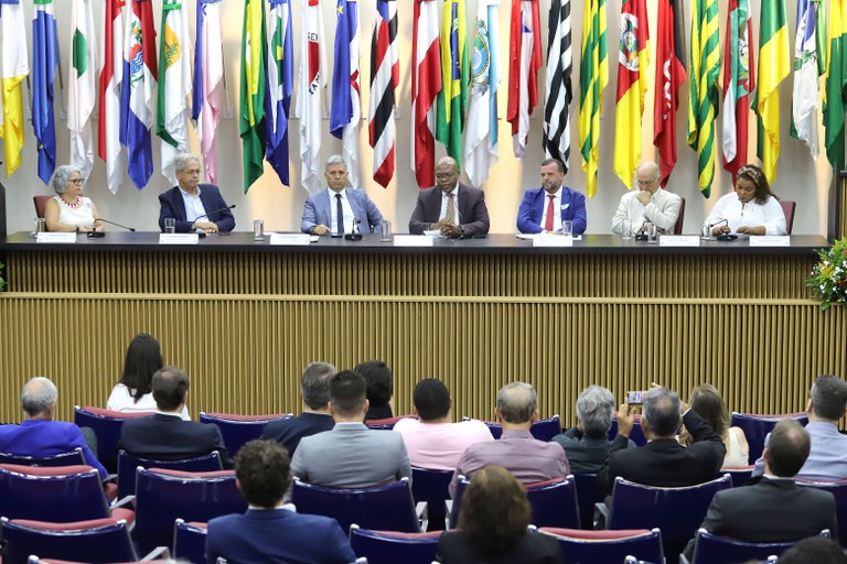 Em evento na sede do MDHC, Incra pede desculpas às populações camponesas devido à atuação do órgão durante a ditadura militar