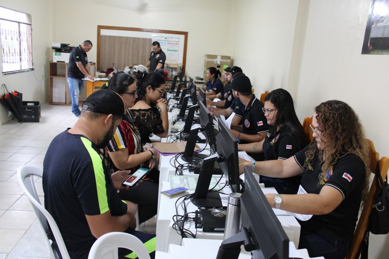 Em Manaus, MDHC realiza mais um mutirão de registro civil para população em situação de rua, migrantes e refugiados