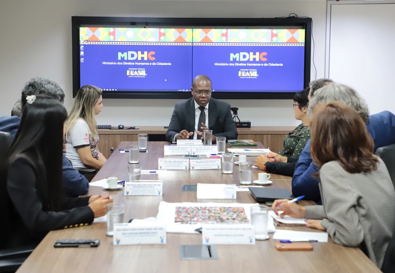 MDHC estuda ações transversais para dialogar sobre relações empresariais do ponto de vista dos direitos humanos