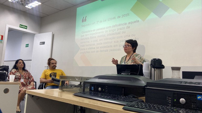 Ouvidoria capacita profissionais do Disque 100 para atendimento às pessoas com deficiência