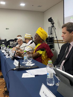 A coordenadora-geral de Liberdade Religiosa do MDHC em momento de fala