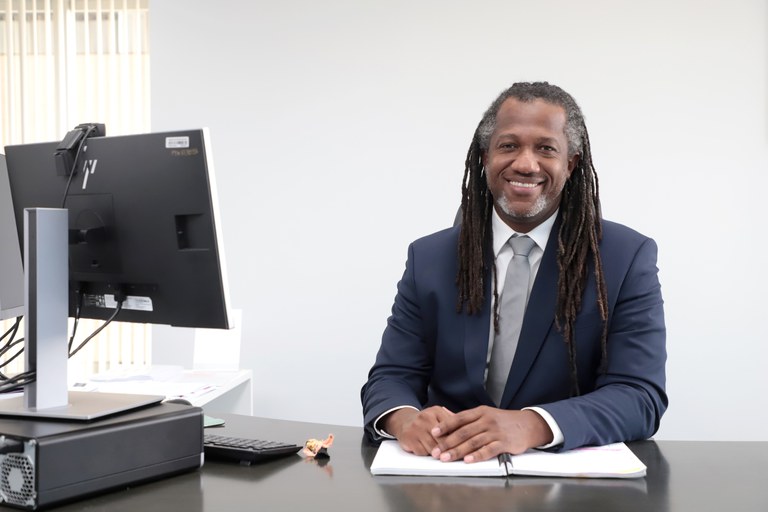 Secretário Alexandre da Silva destaca, em webinário, particularidades do envelhecimento no Brasil