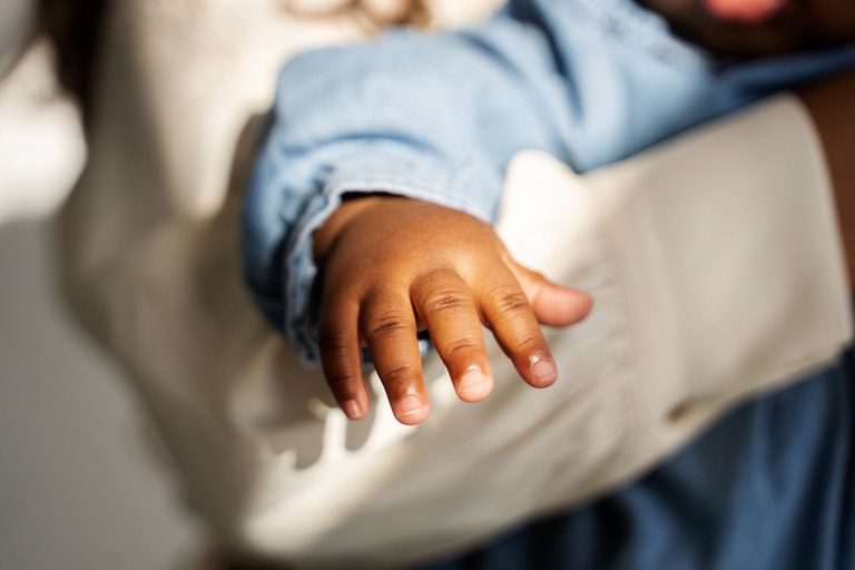 Direitos Humanos lança série de cursos sobre direitos da criança e do adolescente