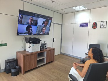 Rita Oliveira recebe Alexandre Lindenmeyer