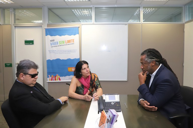 Secretarias da Pessoa com Deficiência e da Pessoa Idosa se reúnem para monitoramento de ações do Novo Viver Sem Limite