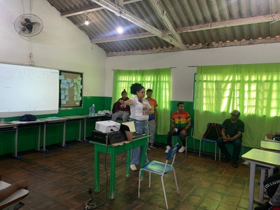 As atividades contaram com a presença do corpo pedagógico do colégio e de representantes da Secretaria Municipal de Educação (Foto: Gualoy Guarani)