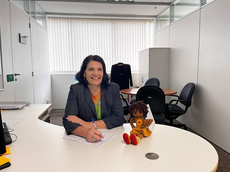 Direitos Humanos firma parceria para difusão de materiais acessíveis voltado à prevenção de violências contra crianças e adolescentes com deficiência