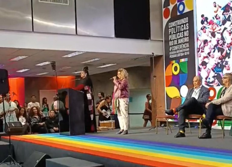 MDHC avança na promoção dos direitos LGBTQIA+ em conferências estaduais sobre o tema no CE e RJ