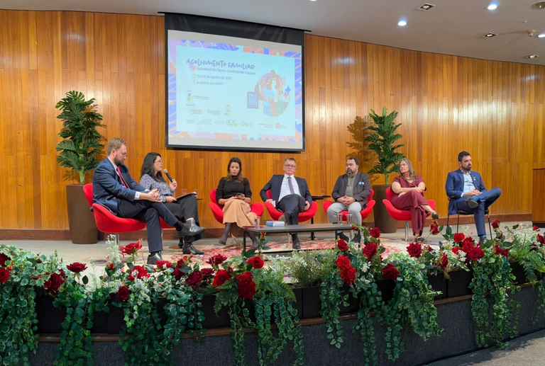 Ministério dos Direitos Humanos e da Cidadania reforça compromisso com a garantia do acolhimento familiar no Brasil