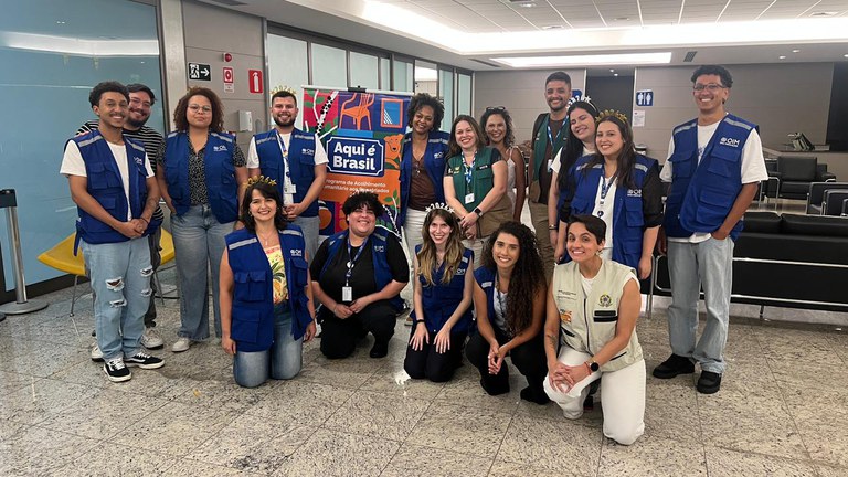 Governo do Brasil acolhe mais 124 brasileiros repatriados dos Estados Unidos em Confins (MG)