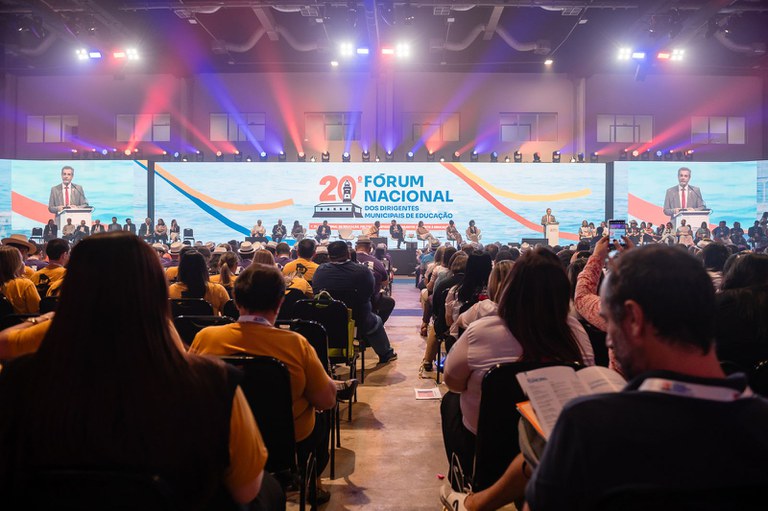 Em Salvador, MDHC participa do 20º Fórum Nacional dos Dirigentes Municipais de Educação