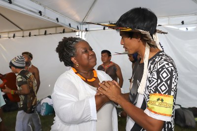Macaé Evaristo esteve reunida com os Ava Guarani em abril (Foto: Clarice Castro/MDHC)