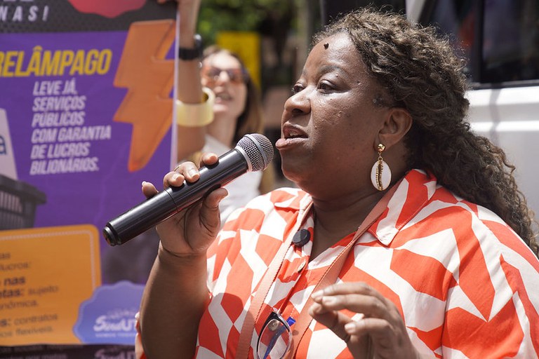 Ministra Macaé Evaristo participa de ato que marca os 10 anos do rompimento da Barragem de Fundão