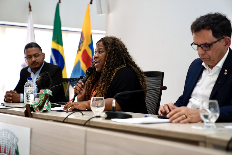 Ministra Macaé Evaristo participa de audiência pública com comunidades quilombolas em Conceição do Mato Dentro (MG)