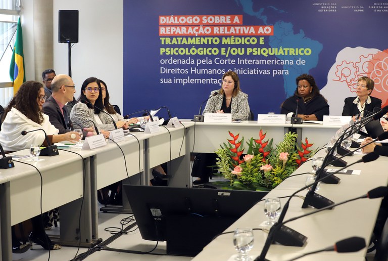 Ministra Macaé Evaristo reafirma compromisso do Brasil com agenda de reparação e cuidado a vítimas de violações de direitos humanos