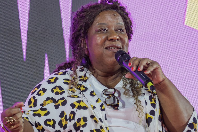 Ministra Macaé Evaristo reforça compromisso com políticas de reparação no Festival Mulheres do Mundo