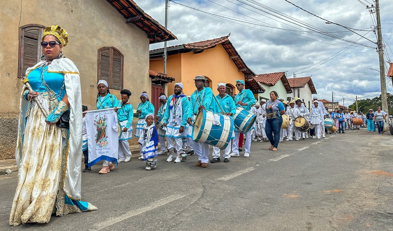 Ministra Macaé Evaristo reforça importância da memória e valorização da cultura afro-brasileira em Minas Gerais durante Festa da Guarda de Moçambique