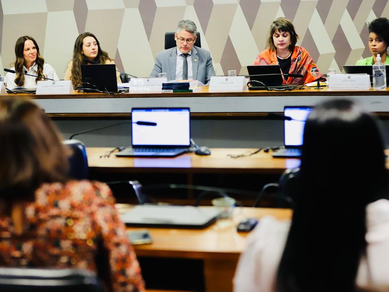 Secretaria Nacional da Criança e do Adolescente alerta para retrocessos em PL que amplia tempo de internação de jovens e cria apreensão em flagrante