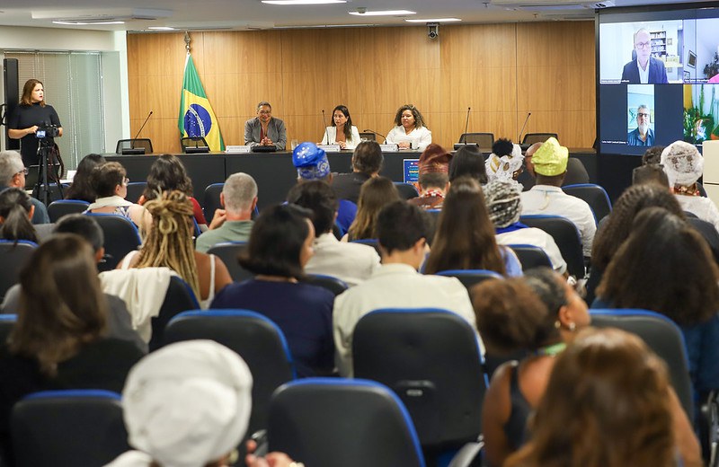 A data, celebrada em 21 de janeiro, foi instituída pela Lei n.º 11.635/2007 em memória da Iyalorixá Mãe Gilda, vítima de intolerância religiosa