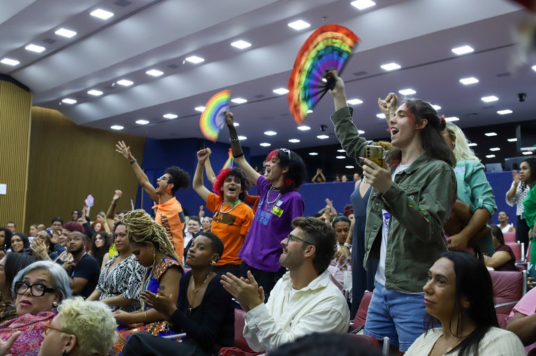 Conselho Nacional LGBTQIA+ elege nova composição para o biênio 2026–2028