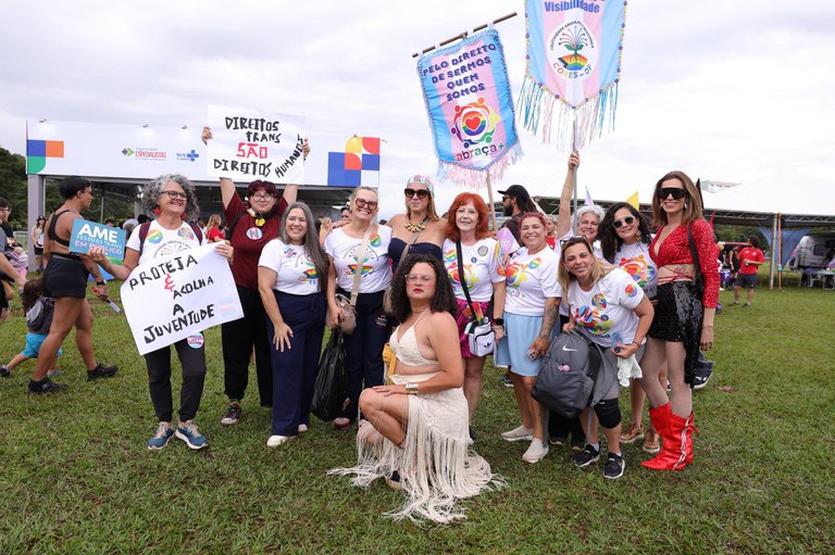 Histórias de vida e pertencimento: pessoas trans com deficiência fortalecem a mobilização por direitos no Brasil