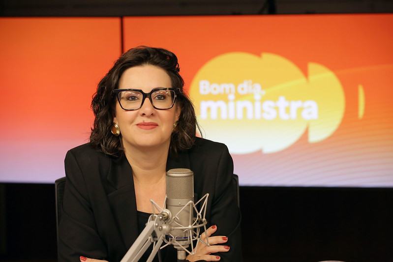 A representante dos Direitos Humanos e da Cidadania respondeu ainda a jornalistas sobre a repatriação de brasileiros e políticas voltadas à população em situação de rua