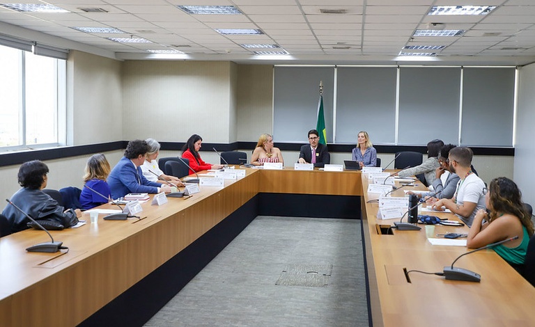 MDHC e Banco Mundial debatem impactos econômicos da exclusão de pessoas LGBTQIA+ no mercado de trabalho