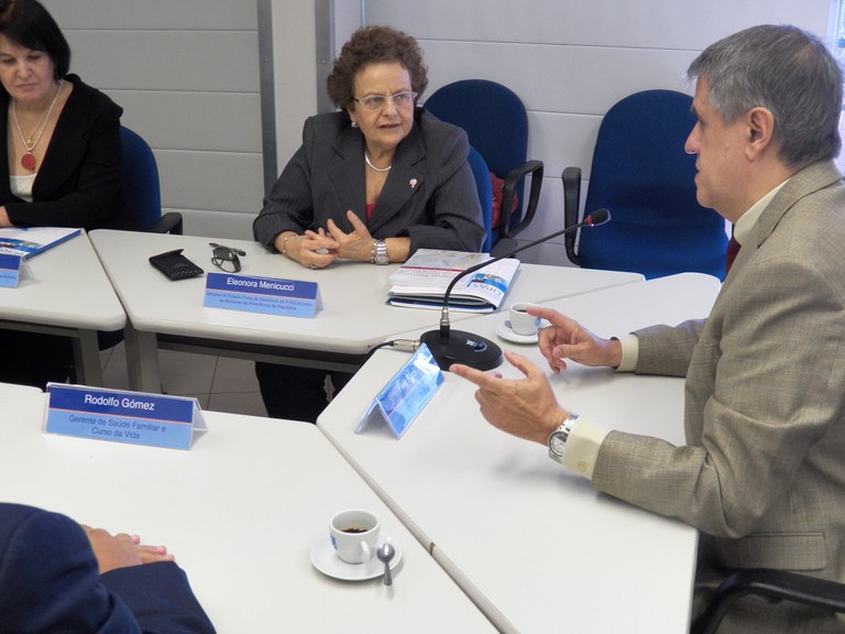 A convite da OPAS, ministra Eleonora conhece trabalho da organização voltado às mulheres Foto: Isabel Clavelin/SPM