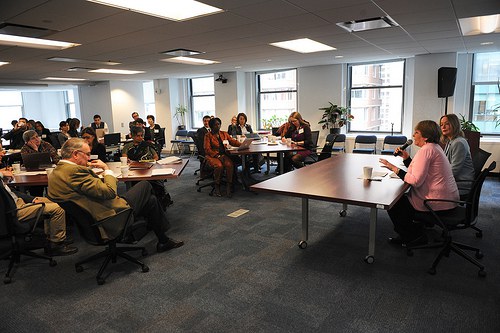 Michelle Bachelet, diretora da ONU Mulheres, abriu discussão com gestoras, gestores e especialistas da academia Foto: ONU Mulheres/Catianne Tijerina