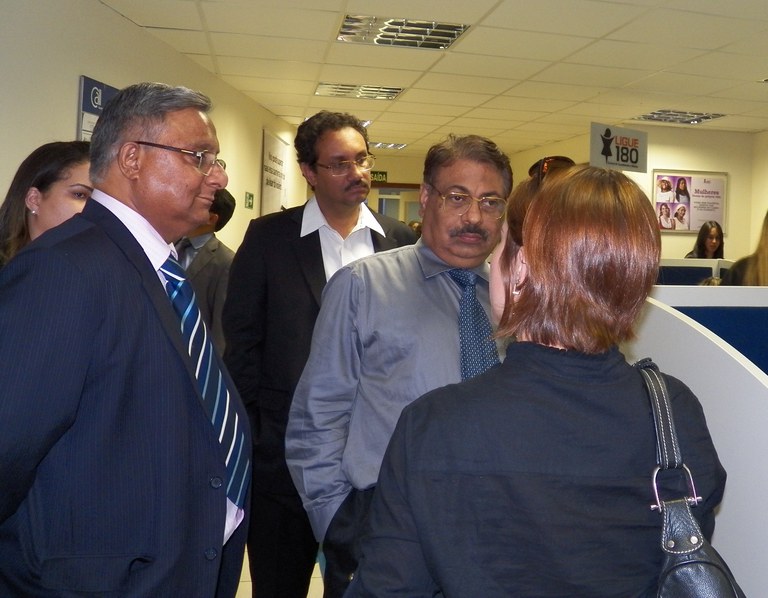Comitiva indiana visita Central de Atendimento à Mulher - Ligue 180.  Foto: Cilene de Freitas SPM/PR