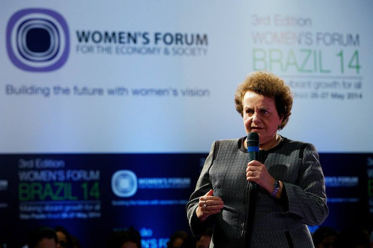 Ministra Eleonora discursa na abertura do Women’s Forum Brazil 2014. Foto: Daniel Vorley/Getty Images