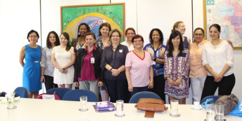 Representantes da ONU Mulheres e de órgãos governamentais do México trocaram experiência com a equipe da SPM.  