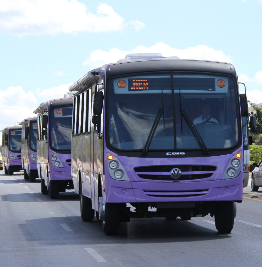 15-09  Unidades móveis levam atendimento às mulheres - Cópia.jpg