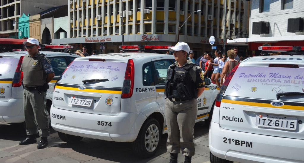 27 10  No RS PATRULHA DA MULHER.JPG