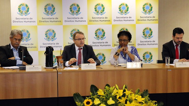 26-02-2016 - Fórum direitos humanos