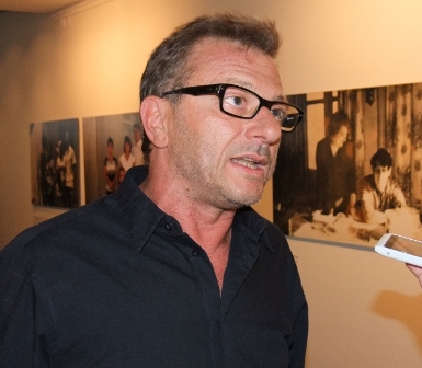 Gustavo Germano, curador da exposição. Foto: Edmilson Freitas