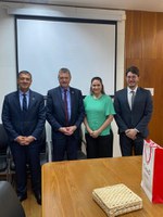 Representantes do governo do Brasil e Canadá fortalecem diálogo para parcerias comerciais