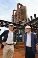 Alckmin em inauguração de usina de etanol em Goiás: fonte de energia limpa e empregos
